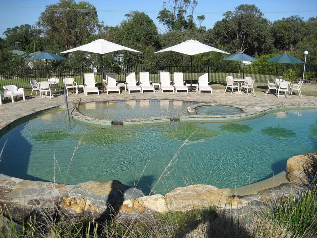 The Lakes Beachfront Holiday Park Lake Tyers Beach Exterior foto